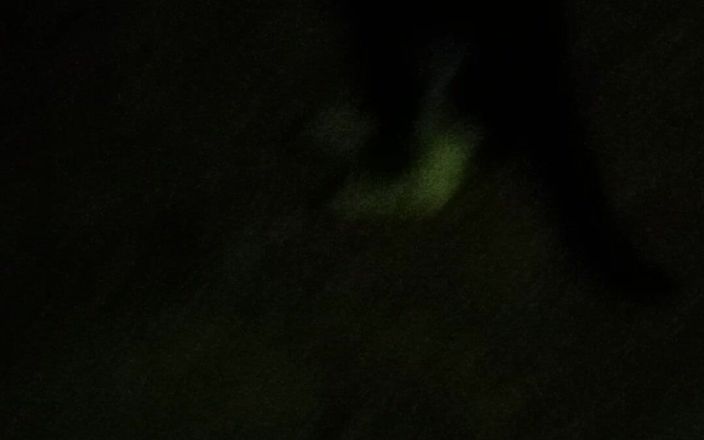 Deepthroat260: Exhibitionist nacht im freien nackter junge geht