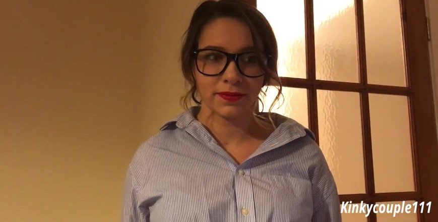 Samantha Flair: Geeky कर्मचारी 1 - लंड चूसने में कर्मचारी - kinkycouple111