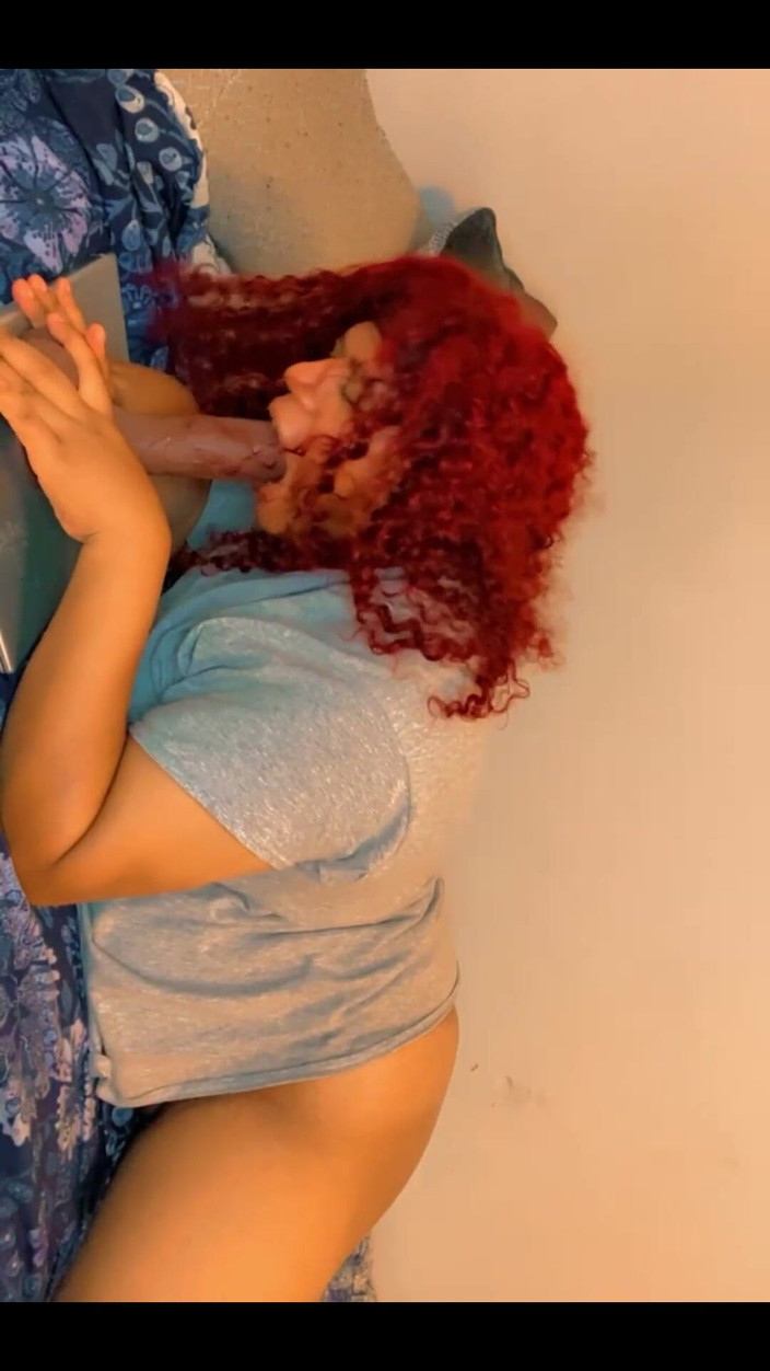 Hicktown_hoochi: Sání mého velkého černého robertka pomalé a nedbalé