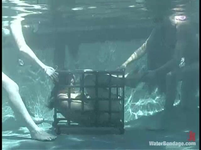 Water Bondage by Kink: Venus e audrey leigh
