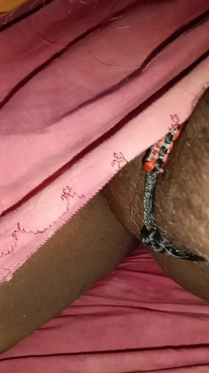 Tamil Anti Uma: Teta mého souseda mi zavolala, když byl její manžel pryč,...