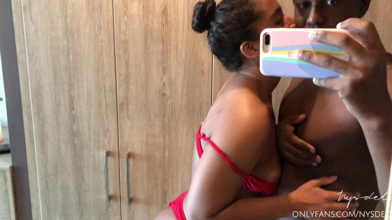 Nysdel: 호텔에서 남친의 친구의 흑인 대물 자지와 하드코어 섹스하는 소녀