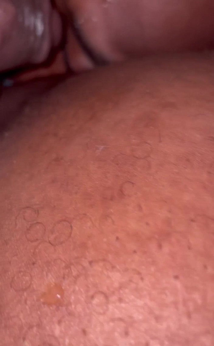Jayshana Lawton: Babe sobre mi gato.