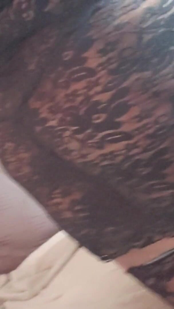 6458179 (Josie4yourpleasure)