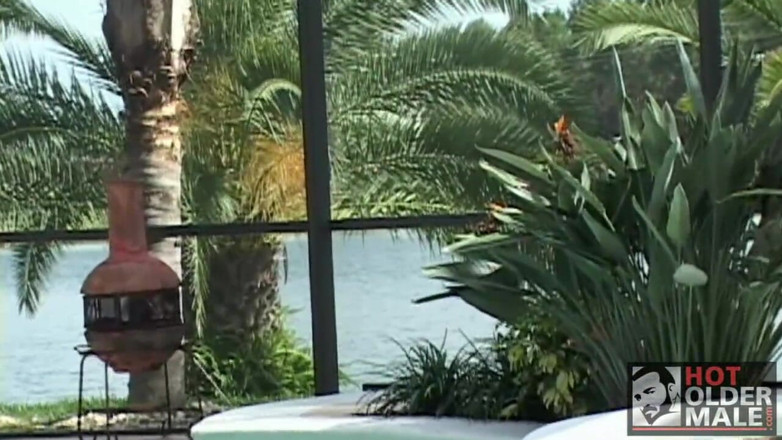 Pantheon men: Urși în Paradis: Nick și Tim