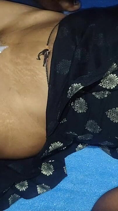 CrossedSituation8: Desi Hot Bhabhi, Fille Du Village, Sexe Serré Pour La...