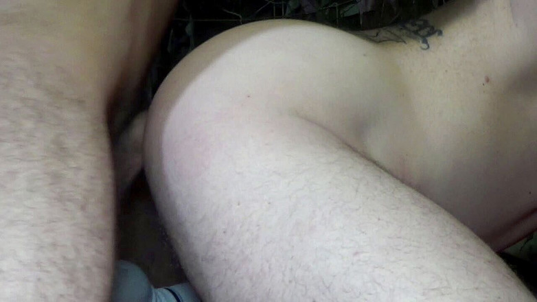 RAW FRENCH PIGS: रयान एड्रियानो इनबैकरूम द्वारा बारबाक की चुदाई