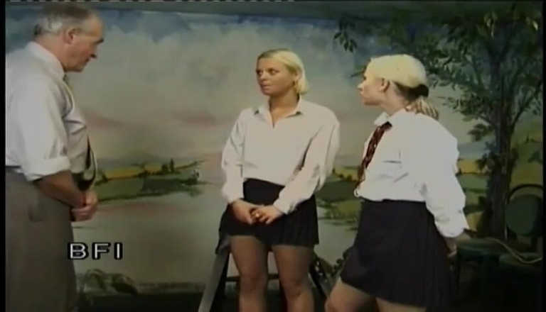 House of lords and mistresses in the spanking zone: Pengajaran dalam disiplin