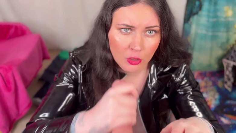 MissFFW: 2026년 첫 사정을 구걸하는 미스 Ffw