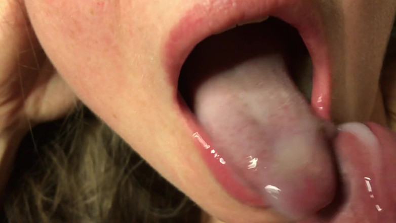 Anna Shpilman: Laat me je sperma proeven. Milf zuigt een lul. POV