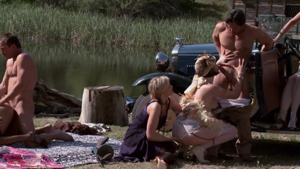 American Idol X: Encuentro caliente en ropa vintage en el campo