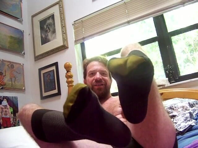 Hairyartist: Hairyartist in Here's Your Big Package