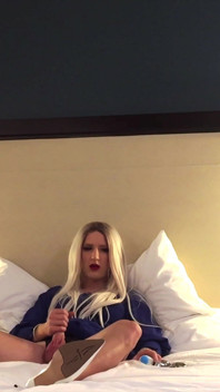 Süper ateşli femboy otelde mastürbasyon yapıyor derlemesi