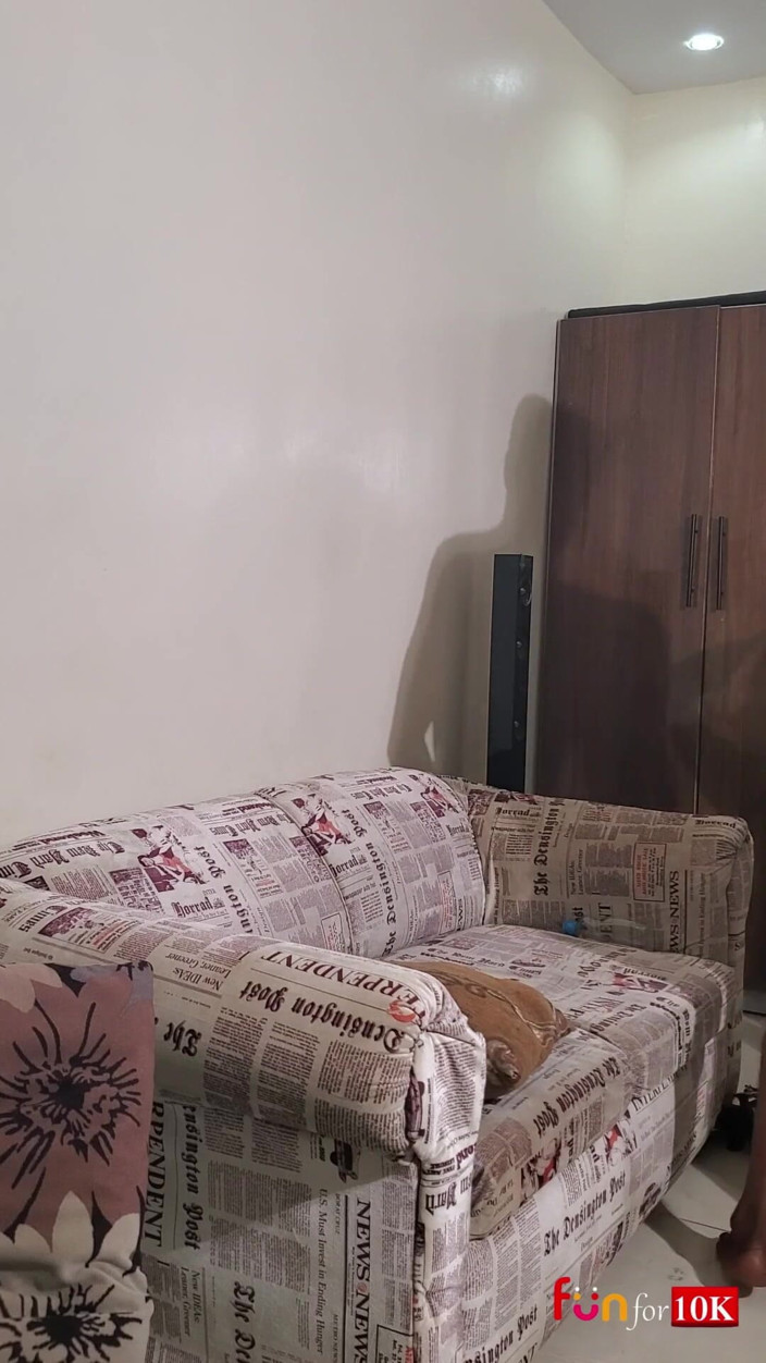 Funfor10k straight videos only: Il giovane studente è venuto per una scopata veloce