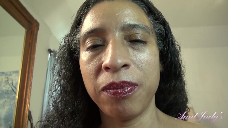 Aunt Judy's: Auntjudys - Hairy Ebony MILF Divine Gives You a Helping Hand (pov)
