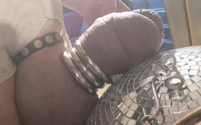 Monster_Meat_: For Spandex Big Bulges Lovers