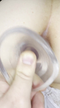 Un dildo enorme nel mio culo!