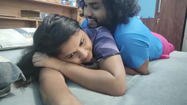 Vaigavarun45: Mallu madrasta Nighty Boquete e sexo quente com enteado
