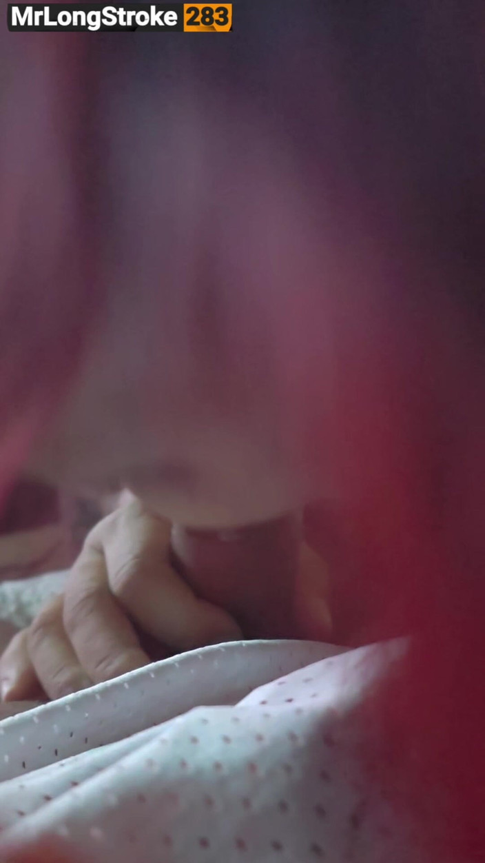 MrGoodBar Aka MrLongStroke283's Candy Shop: Like Apt or Bar? Lollipop