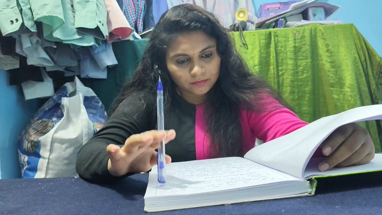 Vaigavarun45: Lady Boss and Male Staff Hot Fuck in Office Room...