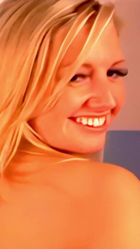 Milly Hedgland ile yazlık elbise striptiz