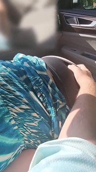 Blowjob gila di dalam kereta