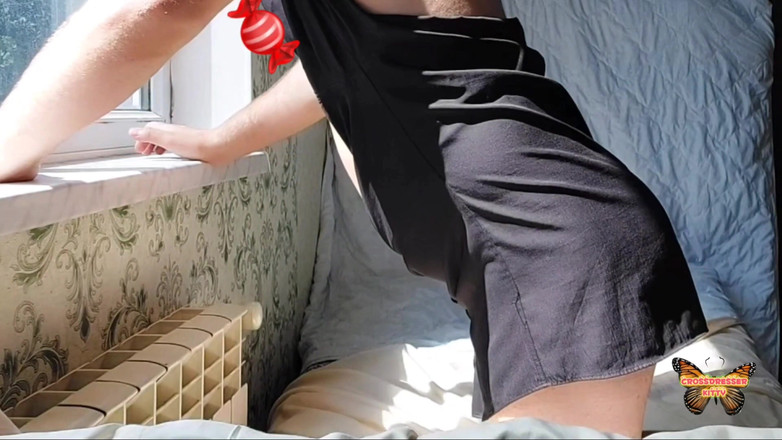 Kitty_Cross: Büyük götlü sarışın götlü travesti model amatör üniversiteli kız evde tek...
