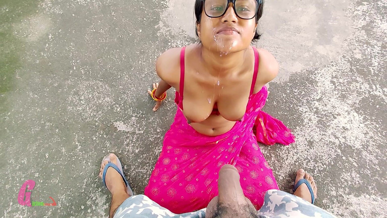 Horny_Bong: Indisches bhabi nimmt sahne ins gesicht