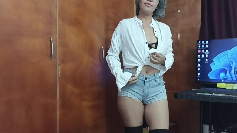 Swingersamateur40: Oblékám se pro tebe, miláčku. Část 1