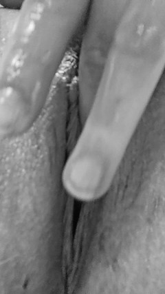 Misses Dickinson and Roughael: Гаряча добірка самообслуговування