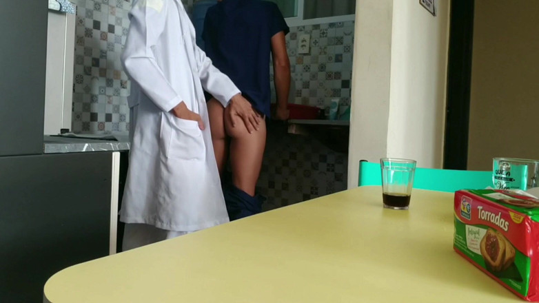 MiguellTrajano: 그것은 재능있는 의학 교수와 대학에서 섹스 교육을위한 시간이다