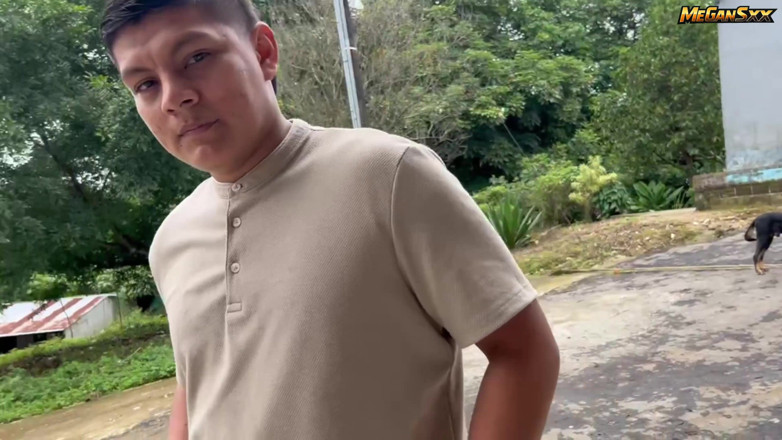 MadJouleXxx: Orang asing mahukan motosikal saya tetapi saya memberikannya lebih baik