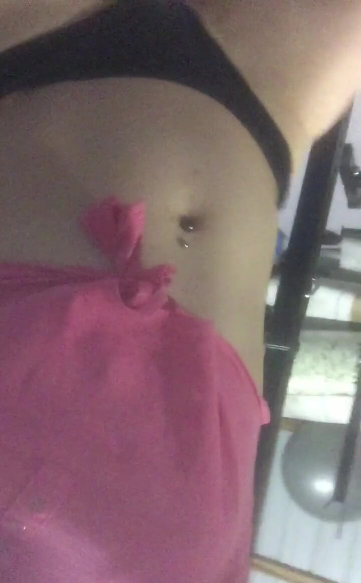 Michellexm: Вибач, я думаю, що випадково показую свій вагіну