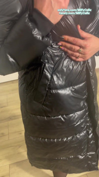 Seductive Stockings & Long Puffy Jacket Cozy Fetish Play with an American MILF