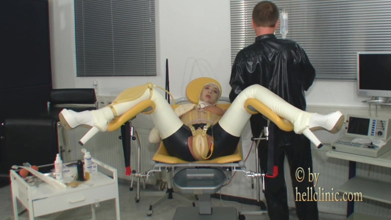 Rubber & Clinic Studio - 1ATOYS: Dziwaczne gry egzaminacyjne ukończone w gumie