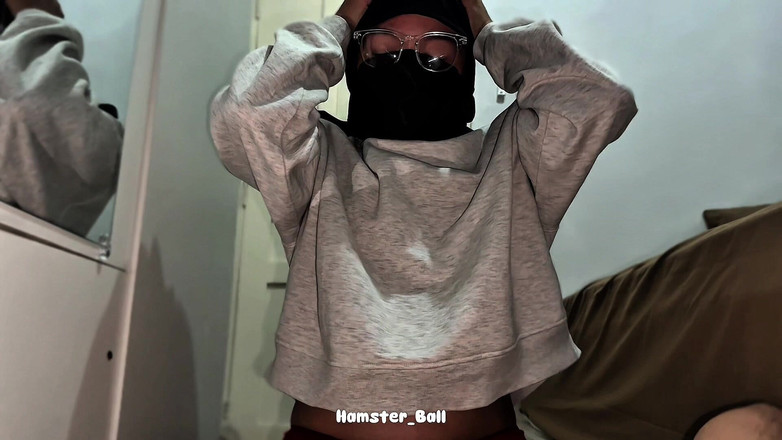 Hamster_Ball: Güzel üniversiteli arkadaşımı uzun yarağımda sakso için aldatıyor