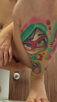 Giantess Uses the Small Human as a Sex Toy. Facesitting. Pee Desperation.