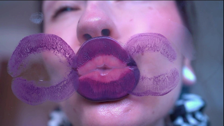 Rarible Diamond: Baiser sale pourpre