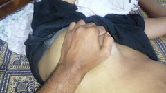 Sweety In Bed: India muy hermosa chica muestra su cuerpo después de follar