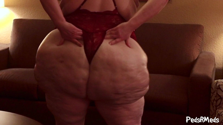 PedsRMeds: Julie Ginger Oily Ass Twerking