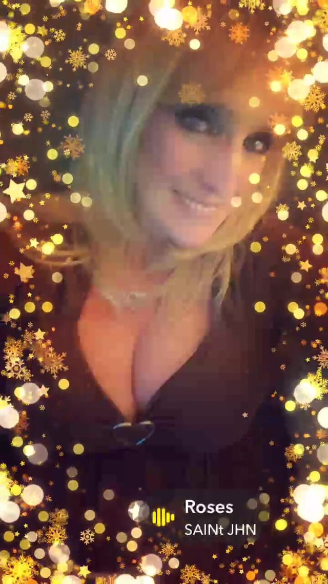 Sexy_jennigurl (Jenniloves69)