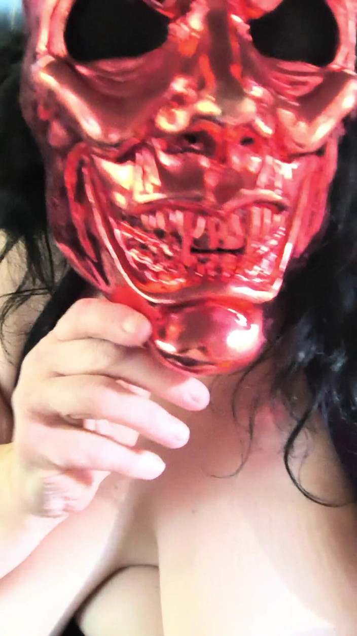 HerculesnVENUS: O que é mais assustador do que a floresta no Halloween?...