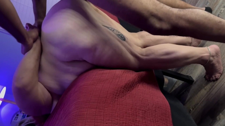 Liz Heat: Hotwifes berkongkek setiap malam