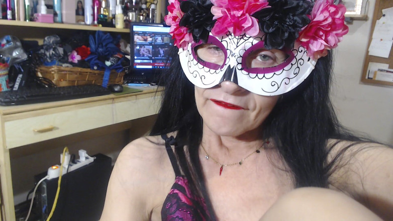 WEBREGINETTA2023: Синяя футболка с концом пальцев