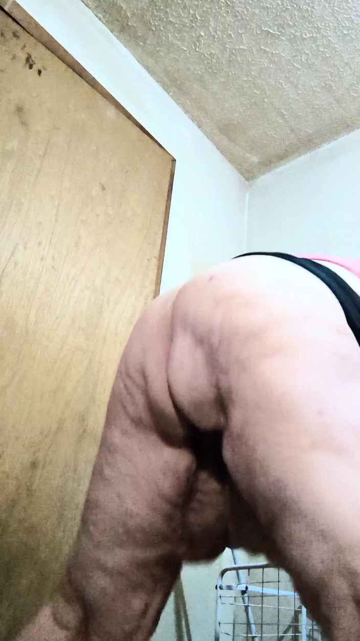 HerculesnVENUS: Casi rompen la puerta ahora que ella está chorreando por...