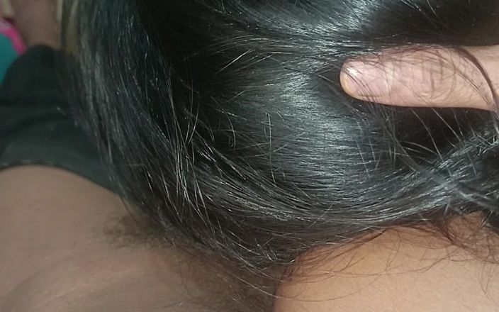 Rachna bhaabhi sex: 빨간 브래지어를 입은 마을 바비의 큰 젖꼭지 빨기
