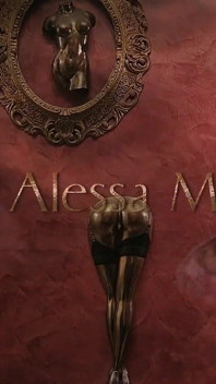 Miss Alessa milano frustate senza pietà parte 3