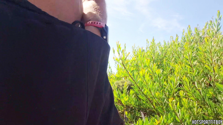 Hotsportfitboy: Masturbating My Big Cock on a Beach - Walking Excited