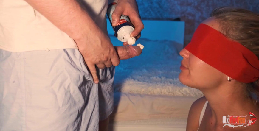 OlxRedFox: 用味觉gamev欺骗我吮吸他的鸡巴 - 继母和继子