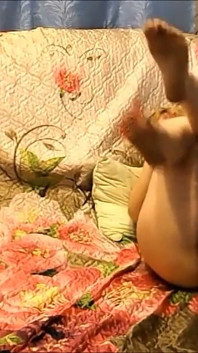 Show pour amis, 2 couilles dans la chatte